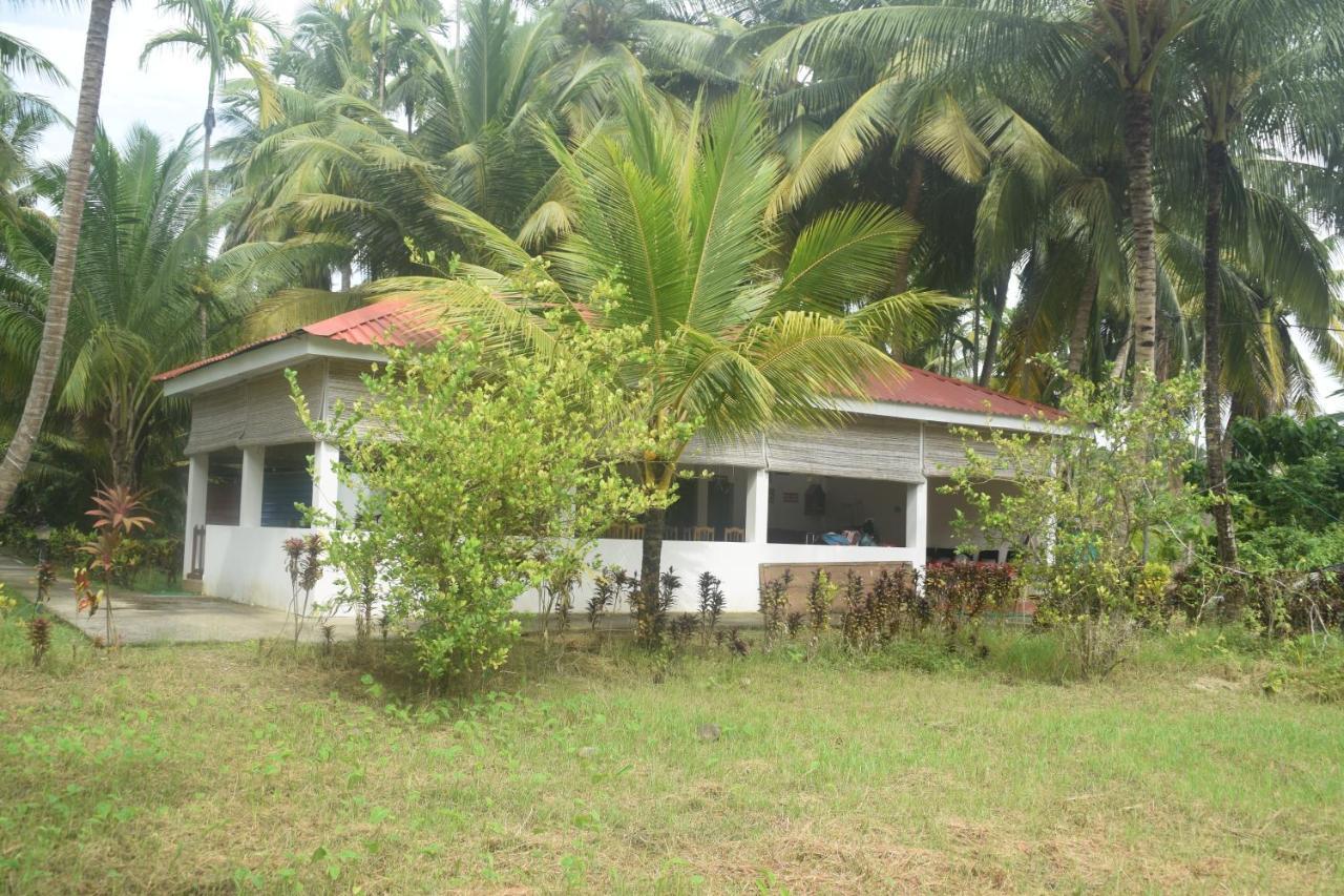 异域广场酒店 Lakshmanpur 外观 照片